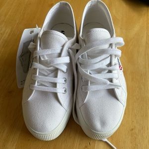 Superga 2750 platform